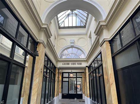 深入介紹位於1190 Wien Döblinger Hauptstraße的Dr. Eva Pliemitscher兒科診所畫廊與服務,包含營業時間、聯繫方式、接受保險與就診準備等實用資訊,幫助家長更從容安排兒童醫療需求
