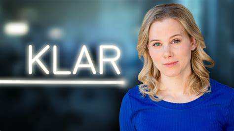 德国著名公共广播电台NDR宣布终止与《Klar》节目主持人Julia Ruhs的合作,引发业界和观众广泛关注。本文深入探讨事件背后的背景与影响,分析Julia Ruhs与NDR分手的原因,以及未来《Klar》节目的发展方向和德国公共媒体生态的变迁。
