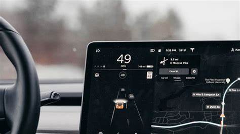 肯·格里芬作为全球最成功的对冲基金经理,近期抛售特斯拉股票,转而大举买入人工智能领域的领军企业英伟达。英伟达自2023年以来股价飙升1100%,展现出强劲的成长潜力。本文深入解析肯·格里芬的投资动向及英伟达在AI市场的领跑优势,探讨两家公司未来的发展机遇和风险。
