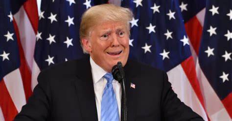 Trump Unveils Crypto Project, Says US Should Dominate Sector - Bloomberg