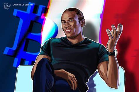 从法国央行亏损与政府赤字出发,分析欧洲央行潜在的货币政策反应与量化宽松路径,评估这些宏观变化如何影响比特币的价值主张、资金流向与风险特征,提供宏观与链上结合的多维度视角。
