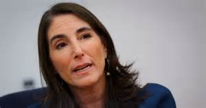 克利夫兰联储行长贝丝·哈马克强调在通胀仍高企的背景下维持货币政策紧缩的重要性,分析其对经济、金融市场、家庭和企业的影响,以及未来应关注的关键指标和政策路径
