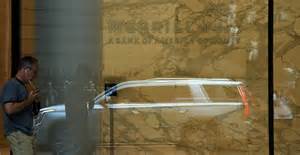 美林(Merrill Lynch)指控Dynasty Financial Partners及Charles Schwab涉嫌通过"企业挖角"方式,导致价值1290亿美元的独立注册投资顾问公司(RIA)OpenArc脱离,引发金融业关注。本文深入探讨事件背景、双方立场及对行业未来的潜在影响。
