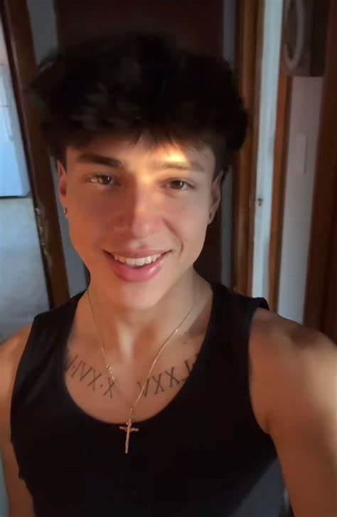 介绍TikTok知名创作者سيد (@sayedxiii)的成长经历、内容风格和多平台发展战略,深度剖析其粉丝积累与影响力扩展的技巧,同时探讨他在娱乐和游戏领域的多样化创作及未来发展方向。
