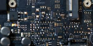 深入探讨科技、传媒与电信行业的最新市场动态、关键趋势与未来发展方向,帮助读者全面了解行业现状及潜在机遇。
