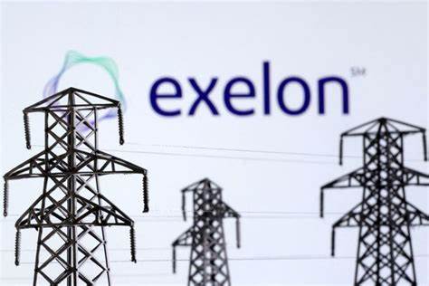 随着中大西洋地区电力需求激增及供应不足,Exelon计划通过法律改革和新建发电设施,强化其在区域内的电力市场地位,推动社区太阳能发展,助力降低电费,提高能源供应稳定性。本文深入解读Exelon的战略布局及其对未来能源市场的影响。
