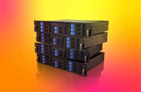 探讨WireTap研究如何利用DRAM总线插入(interposition)技术攻破Intel SGX的信任根与引述密钥,分析攻击机制、现实影响、对区块链与托管TEE应用的风险,以及可行的检测与缓解方案,助力开发者与运维者评估和提升系统防护能力。
