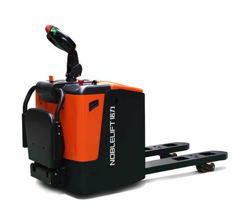 探索Noblelift Italia在意大利市场提供的全面物料搬运与仓储设备,了解产品系列、选型要点、售后与备件服务,以及如何通过合理配置和维护提升仓储效率与运营安全。
