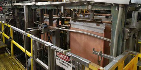 围绕Freeport-McMoRan在九月发生的致命矿难后股价波动与美银(BofA)上调评级的原因展开,全面分析公司基本面、铜市供需、风险定价、监管与ESG影响,以及投资者在不同风险偏好与时间框架下的操作建议与风险管理要点
