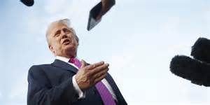 深入解析季度财报对投资者决策的重要性,探讨其如何影响市场走势与投资策略,帮助投资者更加精准把握企业经营状况和未来发展潜力。
