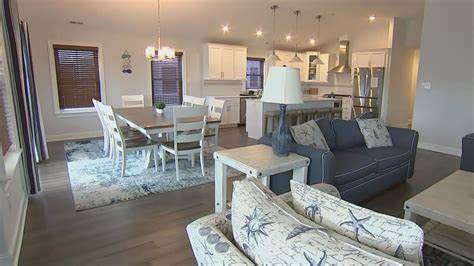 本文详细介绍了首尔马포区阿峴洞居民中心的各项服务与活动,涵盖社区管理、文化课程和便民设施,旨在帮助居民更好地融入社区生活,提升生活质量。
