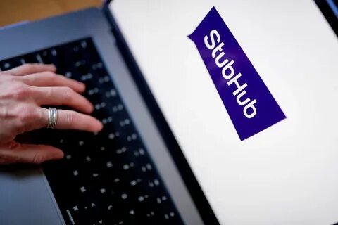 随着StubHub成功上市,二级票务市场的竞争格局愈发激烈,直接售票方案逐渐成为业内焦点。本文深入剖析StubHub IPO背后的战略布局及其对票务行业的深远影响,探讨二级市场与一级市场如何在数字化时代实现共赢。
