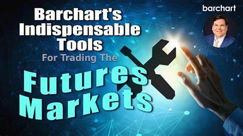 回顾"Sell Rosh Hashanah, Buy Yom Kippur"这一源自1955年艾森豪威尔心脏病事件的华尔街说法,介绍如何利用Barchart的股票工具筛选以色列上市公司、回测节日周边的季节性表现并结合技术面构建观察名单,同时分析方法论、局限与实战建议。
