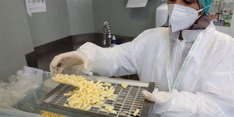 白宫推出药品采购平台后欧洲制药股暴涨:影响、机遇与投资策略解析
