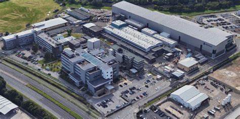 巴尔福比蒂作为劳斯莱斯核能项目的独家承包商,将负责建设和升级核许可基础设施,支持英国皇家海军潜艇推进系统及AUKUS新型核潜艇的制造生产,推动英国国防和核能制造领域的发展。
