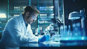 辉瑞制药作为全球领先的生物制药公司,正通过大规模的成本节约计划,注重加大研发投入,尤其在疫苗和肿瘤治疗领域取得突破,展现出强劲的市场竞争力和未来增长潜力。本文深入探讨辉瑞最新的战略调整及其对医药行业和投资者的影响。
