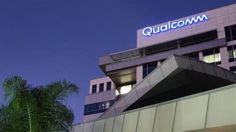 回顾高通与Arm之间围绕Oryon内核的复杂诉讼进程,解读法院判决要点与法律依据,评估技术细节、产业影响和未来生态格局的可能走向,为半导体行业相关方提供可操作的参考与洞见。
