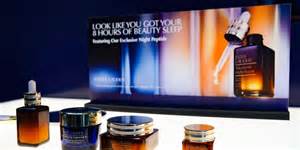 随着全球美妆市场的快速演变,许多传统美妆品牌经历了前所未有的挑战,但同时也迎来了新的复兴机会。本文深入探讨美妆行业的现状、品牌面临的困境及其突破瓶颈的可能路径。
