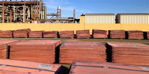 一场发生在Freeport旗下铜矿的事故导致铜价快速上扬,本文解析事故对全球供应链、库存与市场预期的影响,并探讨需求端动力、替代方案与投资与产业应对策略。
