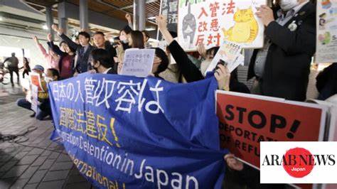尼日利亚众议院近日以压倒性多数否决了针对公民移民的提案,这一决定引发广泛讨论。本文深入探讨该投票背后的政治博弈、社会影响及对尼日利亚未来发展的潜在影响。

