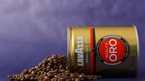 随着数字化浪潮席卷全球,经济格局和消费者需求不断变化,拉瓦扎(Lavazza)顺势而为,设立全新数字化部门,同时展开高层管理调整,推动品牌创新与可持续发展,强化数字技术应用,提升企业竞争力和市场影响力。
