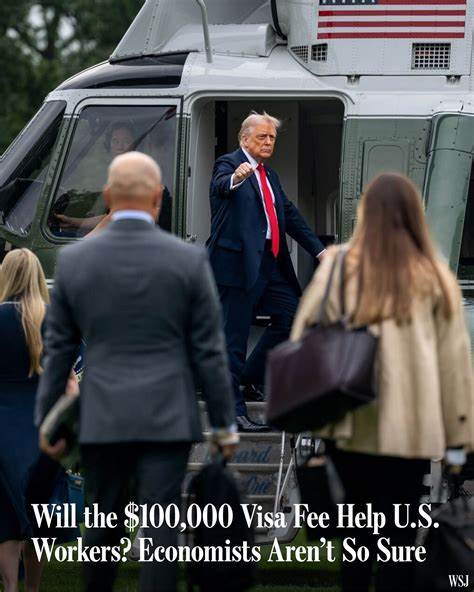 随着美国政府提出对某些签证申请收取高达十万美元费用的计划,分析其对本地劳工市场的潜在影响,以及这一举措能否真正促进美国工人的就业和工资水平。
