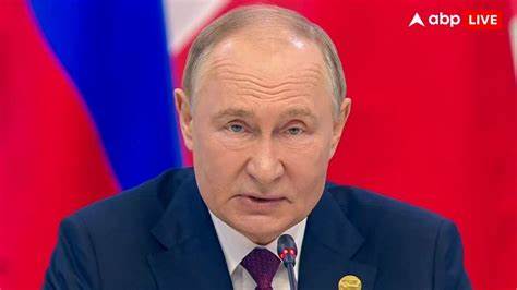 欧洲联盟针对购买俄罗斯石油的中国企业提出新一轮制裁方案,旨在切断俄罗斯的战争资金来源,强化对俄制裁效力。此次行动不仅加剧了中欧之间的地缘政治紧张,也可能引发全球能源市场深远影响。文章详尽解析欧洲最新制裁背景、具体措施及其对中俄关系和全球能源供应链的潜在影响。
