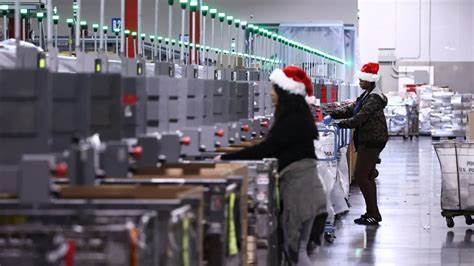 探索积极心态对员工绩效的深远影响,揭示充满希望的员工如何在现代职场中实现卓越表现,通过最新数据解读工作环境变化与健康福利趋势,为企业管理者和人力资源专业人士提供实用洞见。
