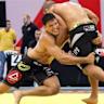ADCC 2019是格斗界最具影响力的综合格斗赛事之一,本文详细解析了参赛选手的技术风格、历史战绩及赛事前景,为格斗爱好者提供专业的赛事指南。
