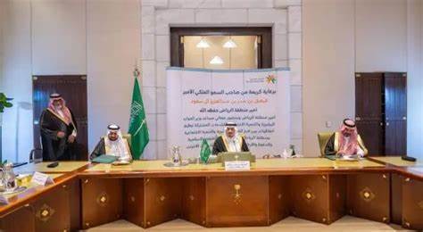 探讨沙特阿拉伯如何通过政府战略和社会支持体系,全面提升青年在国家发展中的参与度和贡献,促进青年成为社会经济发展的重要驱动力。
