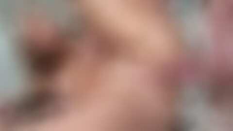 随着互联网的不断发展,成人内容平台日益丰富多样,XNXX.COM因其庞大的内容库和高质量的视频体验,成为全球用户首选之一。本文将全面介绍XNXX.COM的特色、内容类型、用户体验及其在成人影视行业中的重要地位,为读者揭示该平台的独特吸引力和使用价值。
