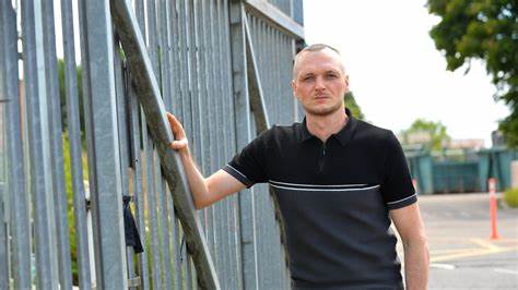 Dad to sue council for £1BILLION for refusing to scour tip for his 