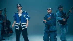 探索跨文化音乐合作如何通过融合不同文化的声音和传统,推动音乐创新,促进文化理解,并在全球范围内产生深远影响。了解标志性合作案例及其背后的文化意义与音乐价值。
