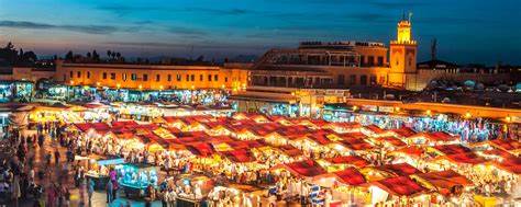 探索摩洛哥丰富的文化遗产、迷人的自然风光以及美食盛宴,享受Rainbow Tours提供的超值旅游套餐,从波兰轻松出发,开启一次难忘的北非探险之旅。
