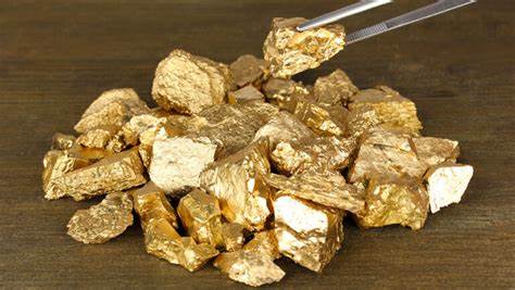 围绕IBD 50榜单中的金矿公司Harmony Gold(HMY)展开的深度分析,涵盖公司基本面、技术面、商品市场背景、收购动态、风险管理与投资策略,帮助投资者判断是否在当前价位布局或观望。
