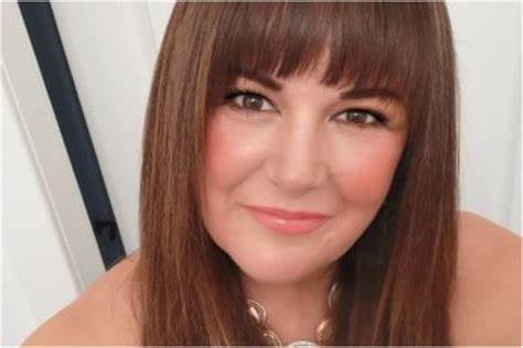 探讨OneCoin加密货币骗局如何导致数十万投资者遭受巨大经济损失,分享受害者的真实经历和维权历程,分析骗局背后的运作机制,为投资者提供防范加密货币诈骗的实用建议。
