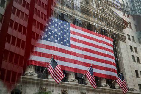 本文深入探讨了美国政治局势如何成为全球金融市场的重要系统性风险,分析了其背后的原因以及对全球经济的潜在影响。
