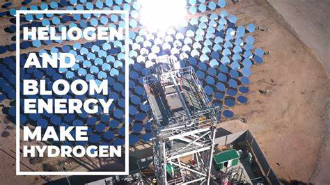 Bloom Energy因摩根士丹利大幅上调目标价,引发投资者热情,股价创下历史新高。公司与甲骨文在燃料电池技术领域的合作成为市场焦点,展现新能源技术的巨大潜力与市场前景。本文深入解析Bloom Energy的股价表现、背后驱动力及未来发展契机。
