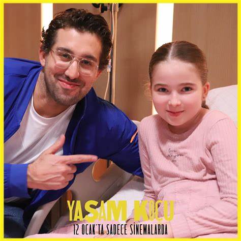 深入了解Ebrar Alya Demirbilek及其在Facebook上的独特影响力,探讨她如何借助社交平台建立个人品牌并连接全球观众。
