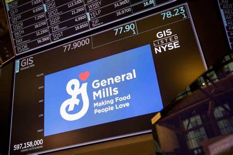 通用磨坊宣布关闭三家工厂,作为更广泛供应链重组的一部分,本文从企业战略、供应链管理、员工与社区影响、投资者视角、可持续与监管考虑等多维度分析可能的原因与后果,并提供面向食品制造业的应对与启示。
