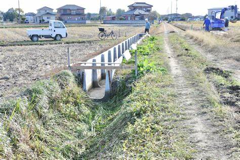 本文详细解析用悪水路的定义、法律性质及其在购买土地过程中可能带来的影响,帮助购地者全面评估相关风险并做出明智的决策。内容涵盖用悪水路的实际案例、管理维护责任以及实用的规避建议,助力读者掌握关键知识。
