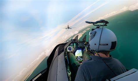 洛克希德·马丁公司赢得韩国F-16战斗机飞行模拟器软件升级合同,通过先进技术支持提升飞行训练质量,推动韩国空军战机的现代化发展和战备能力深化。本文深入解析合同背景、技术亮点及其对未来训练和战略影响的重要意义。
