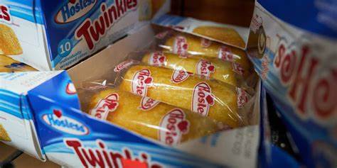 深入解析苹果、甲骨文、华纳兄弟探索等多只重点股票在本周市场中的表现,探讨其背后驱动因素及未来趋势,为投资者提供全面的市场洞察和投资参考。
