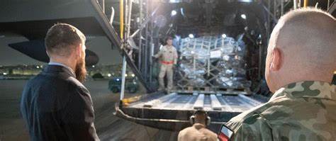 解析以Visegrád 24为原点的中东宣传新势力,其如何利用社交平台、匿名化与算法放大影响力,并探讨对媒体伦理、公共话语与平台治理的启示
