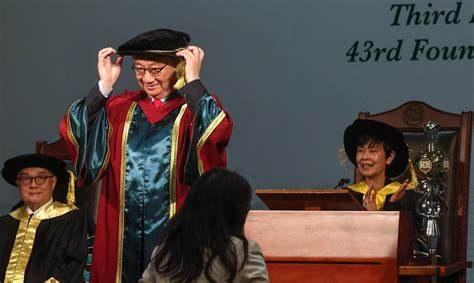 随着香港房地产市场的逐步复苏,富裕投资者开始频频购入豪华住宅项目,展现出对市场前景的坚定信心。这一趋势不仅反映出高端物业需求的强劲,也预示着香港楼市正在迎来新一波的增长机遇。
