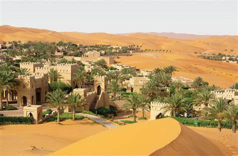 扎法拉区作为阿布扎比的重要组成部分,正在迎来2025年的新一轮发展机遇。本文深入探讨该地区的经济、社会、基础设施及环境保护等多方面的进展,为关注阿联酋未来投资与生活的人士提供详尽的信息。
