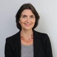 从全球资本流动、监管环境到投资者视角,分析RBC Wealth Management代表Frédérique Carrier对英国股票上市的看法,揭示为何伦敦仍具吸引力、企业与财富管理客户应如何应对,以及未来市场发展的关键驱动因素。
