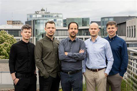 德国数字资产托管服务商Tangany成功完成一轮千万欧元融资,旨在借助欧洲即将实施的加密资产市场监管法规(MiCA),大幅扩展其受监管的加密资产托管业务,进一步巩固其在欧洲合规加密金融领域的领先地位。
