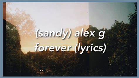 探讨Alex G歌曲《Track11 (Sandy)》的歌词内涵与音乐魅力,剖析其细腻情感表达和艺术价值,帮助听众更好地理解和欣赏这首作品。
