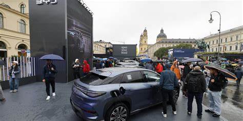 深入剖析日本新日铁、欧洲廉价航空龙头Ryanair及西班牙银行巨擘BBVA的股票表现与未来投资潜力,为投资者提供全面的全球视角和市场洞察。
